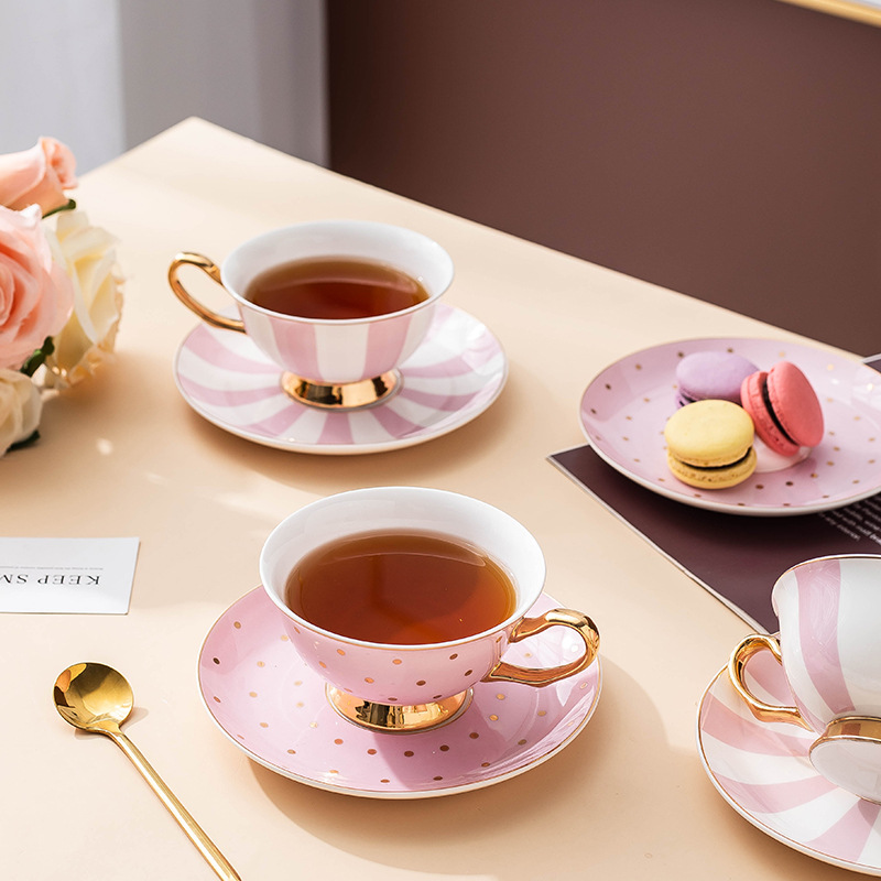 Tasses à café en céramique ros - Coffee Tea Set avis et prix
